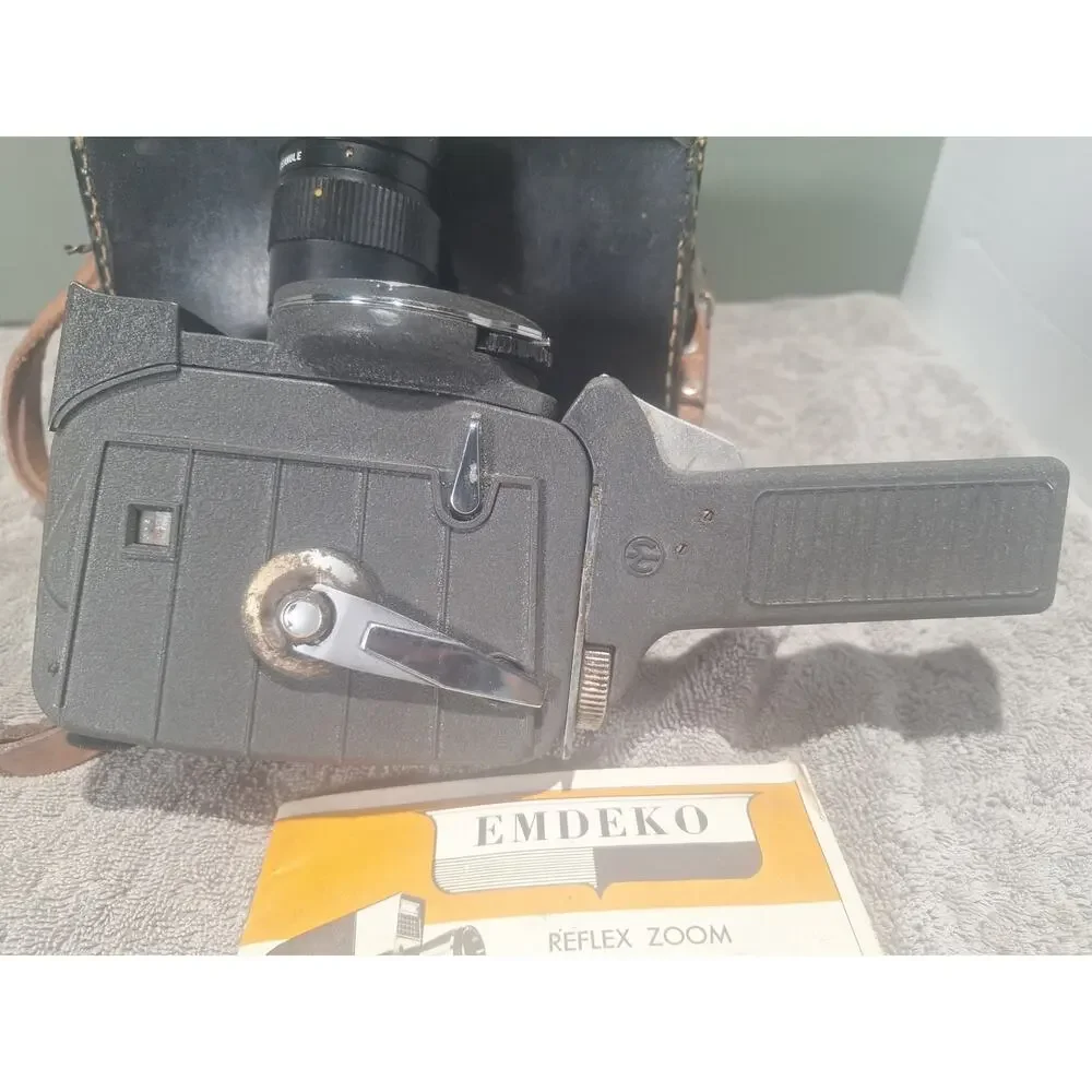 Mansfield Holiday Zoom Model M 1115 8mm Movie Camera w/Case Manual- Works!